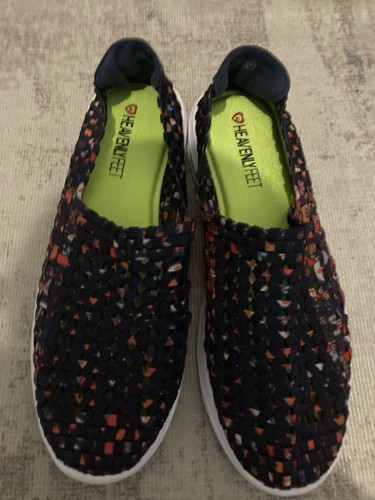 Womans worn once - once, feet