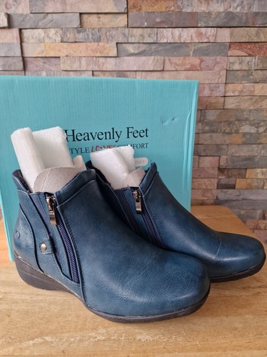 Heavenly feet blue - feet, ankle